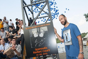Spanoulis opened court in Belgrade.Charity 3-points shooting contest of BeoBasket Stars